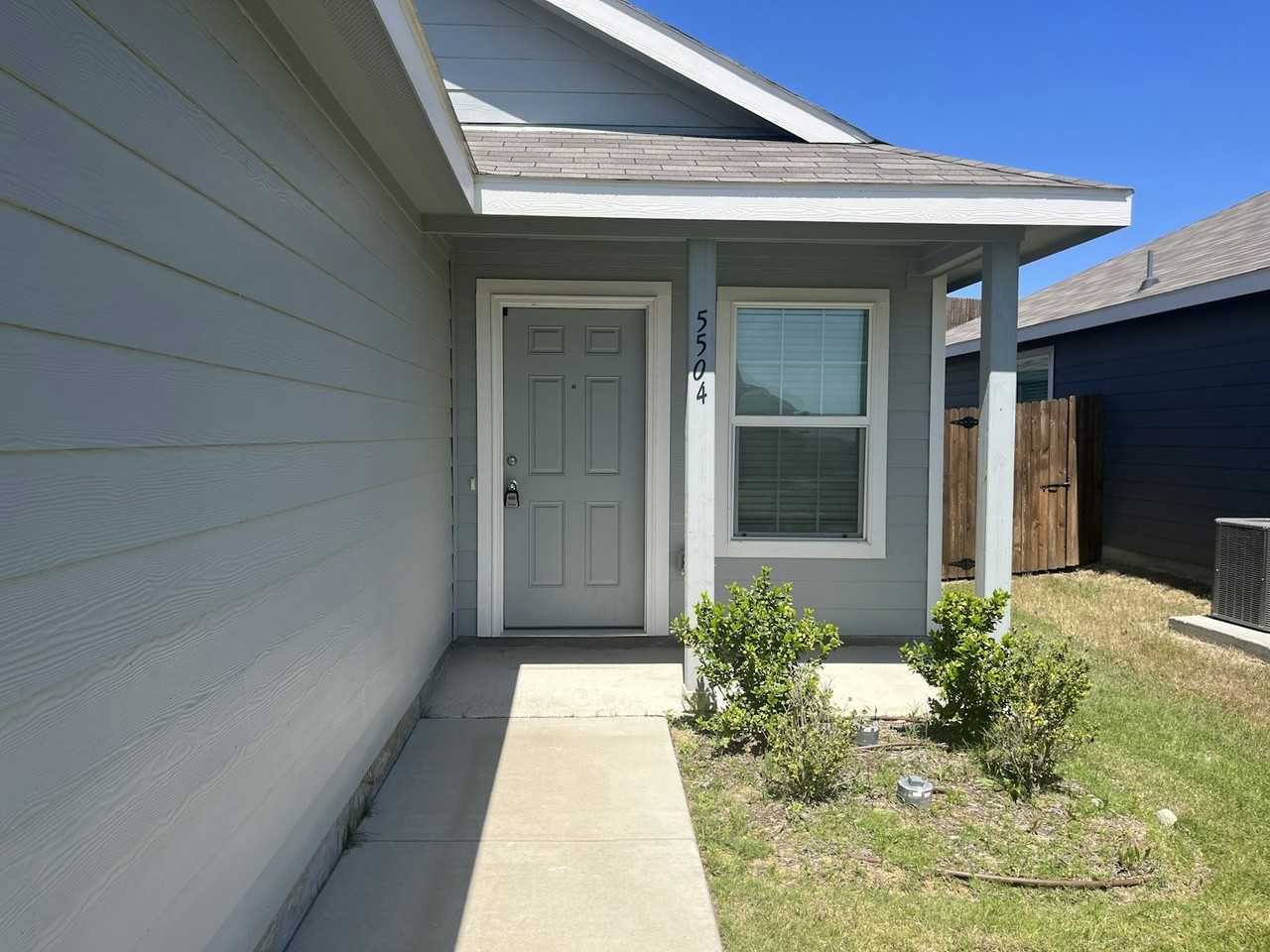 5504 Berea Street - Photo 6 of 11