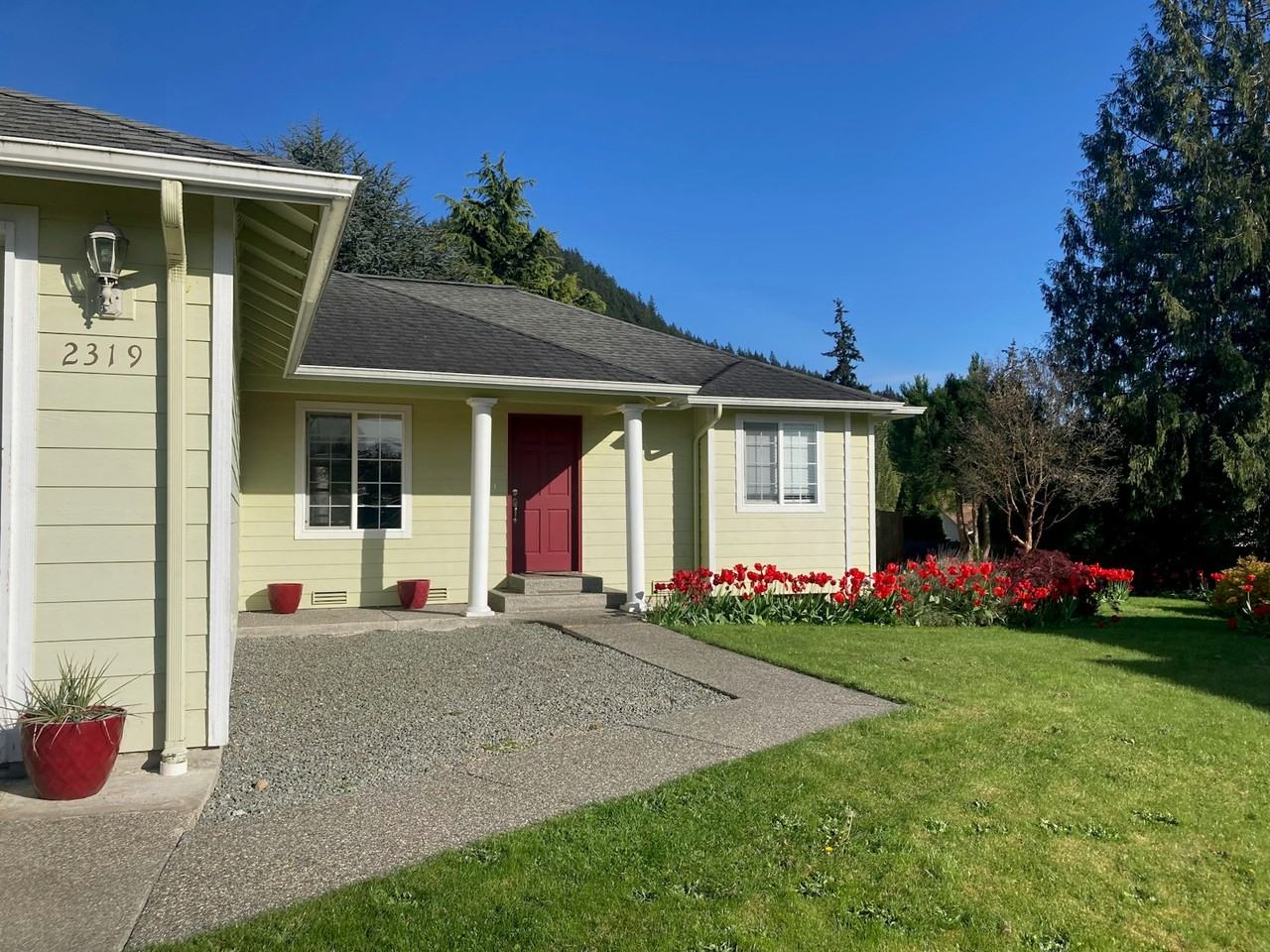 2319 Riley Rd - Photo 3 of 9