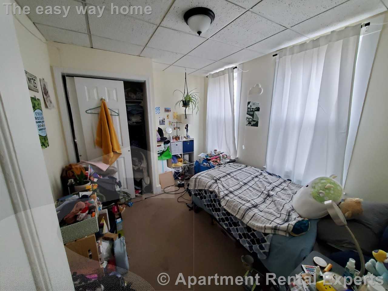 58 Medford St #2 - Photo 6 of 9