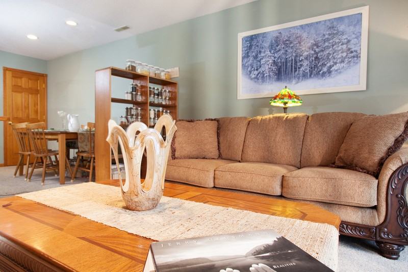 1208 Hanley Rd #2 - Photo 6 of 36