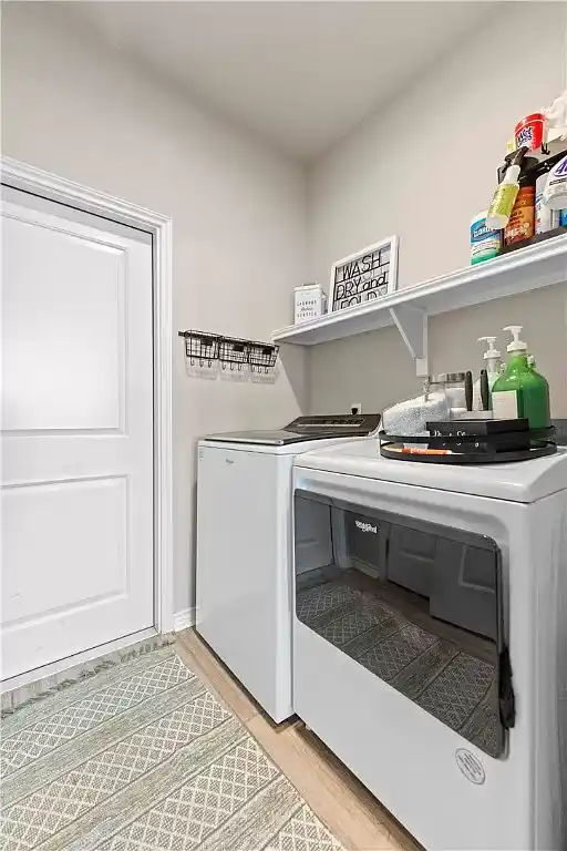 9445 Sedalia Trl #9445 - Photo 3 of 23