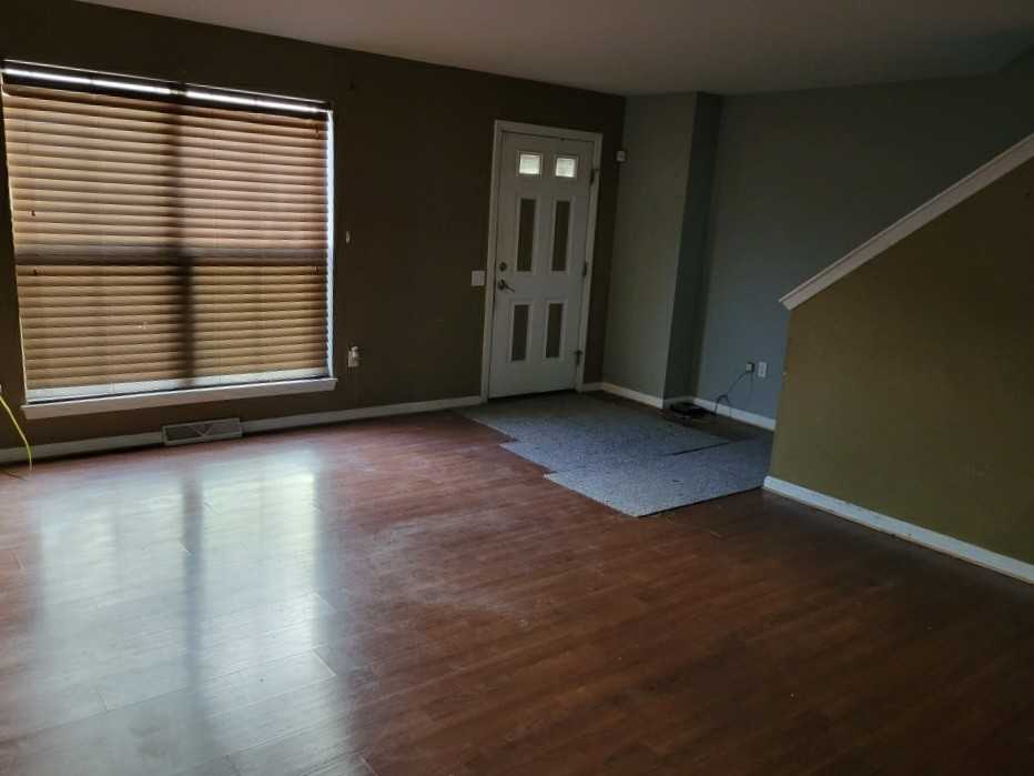 317 Wylie Ave - Photo 6 of 16