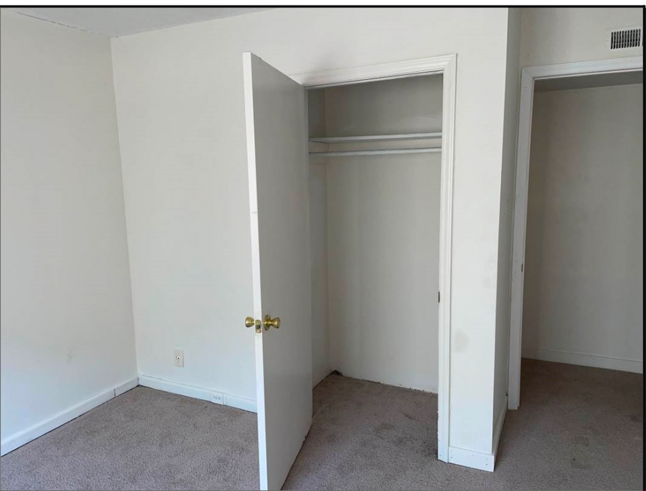 801 Lynn Street - Photo 2 of 48