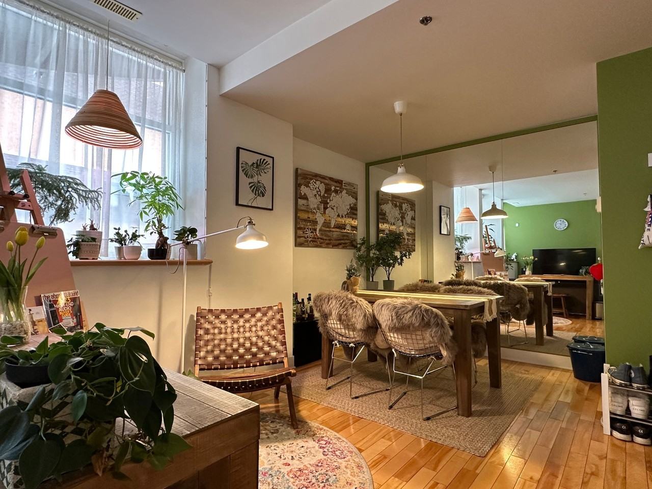 7080 Rue Hutchison - Photo 2 of 12