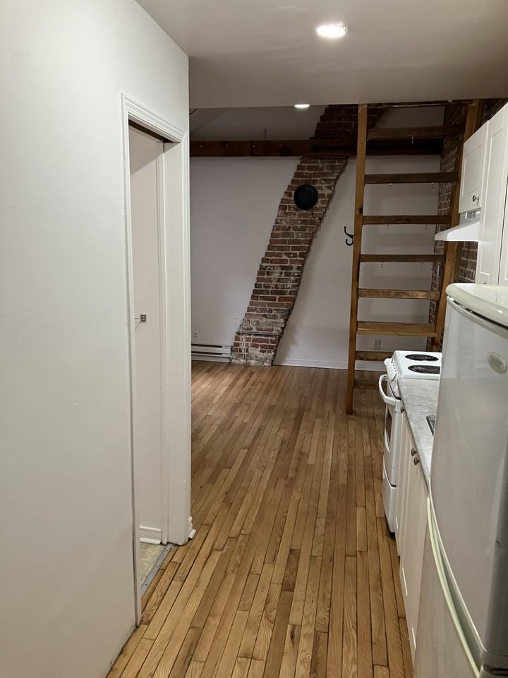 288 Daly Avenue #3 - Photo 3 of 17