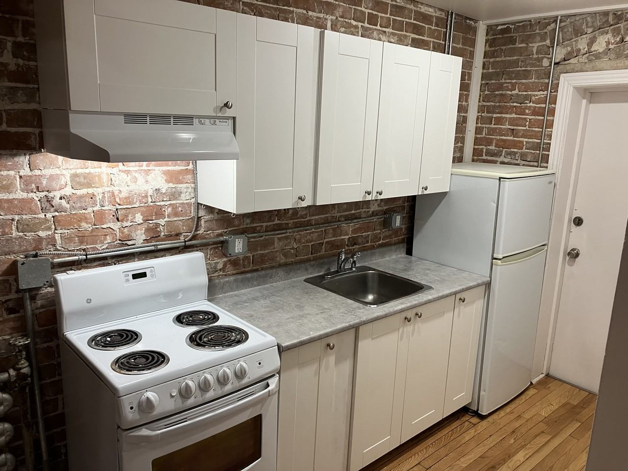288 Daly Avenue #3 - Photo 6 of 17