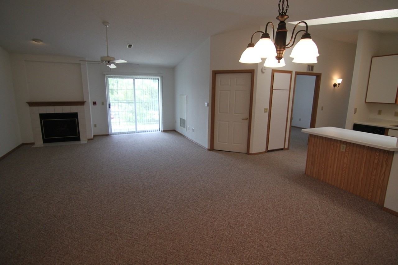 Union Square - Photo 6 of 10