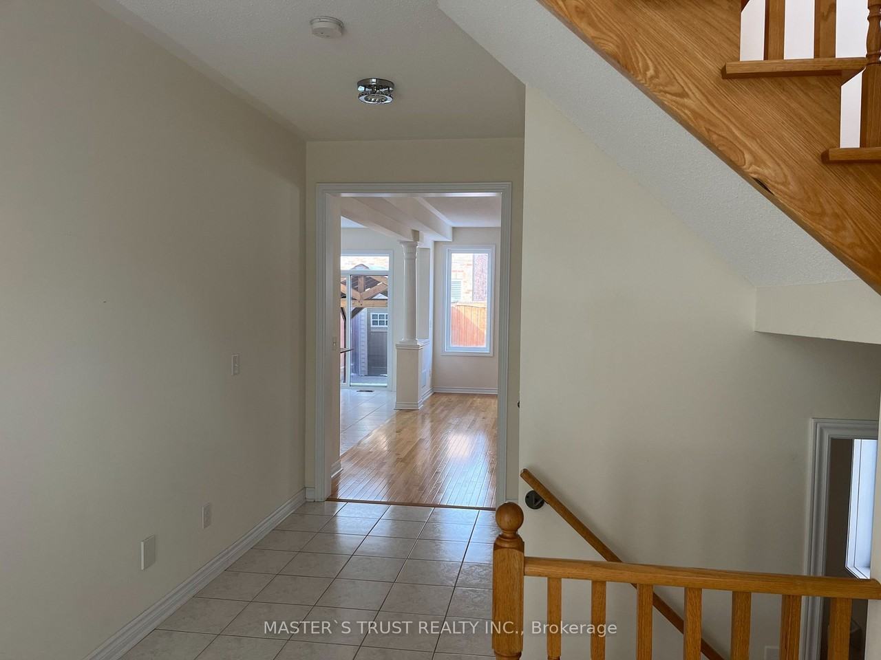 30 Fred McLaren Boulevard #None - Photo 2 of 6