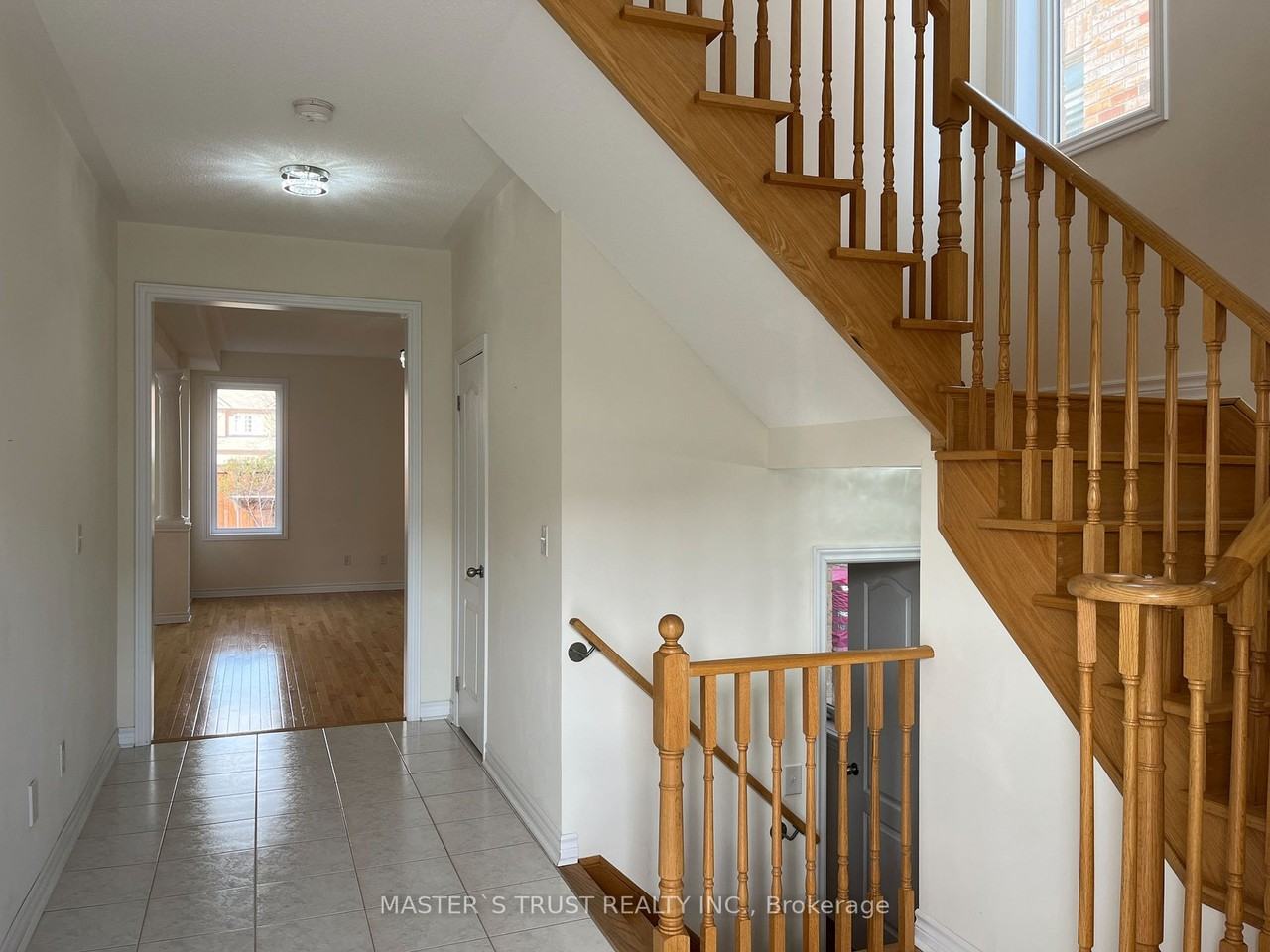 30 Fred McLaren Boulevard #None - Photo 3 of 6