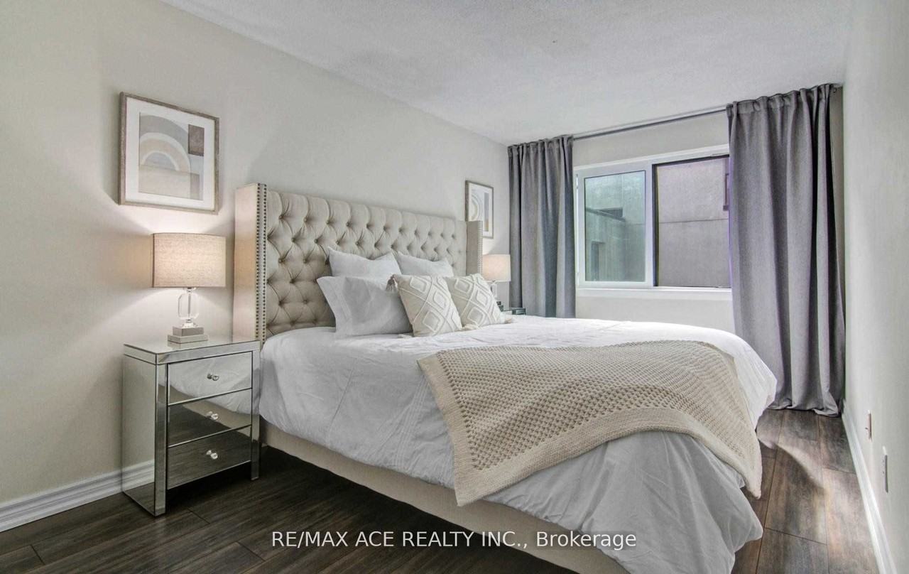 3740 Don Mills Road #112 - Photo 3 of 6