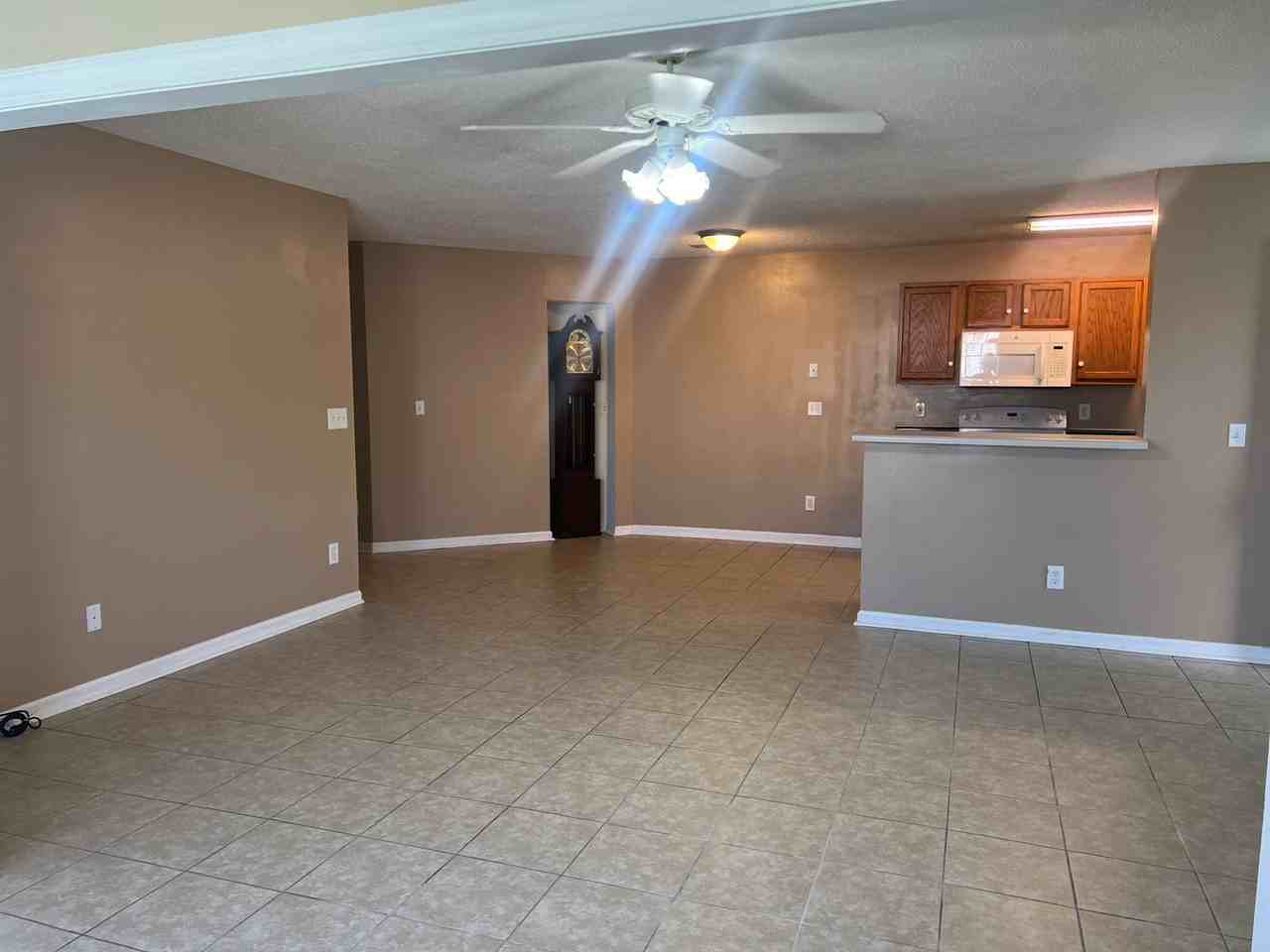 3806 Maypop Cir - Photo 2 of 26