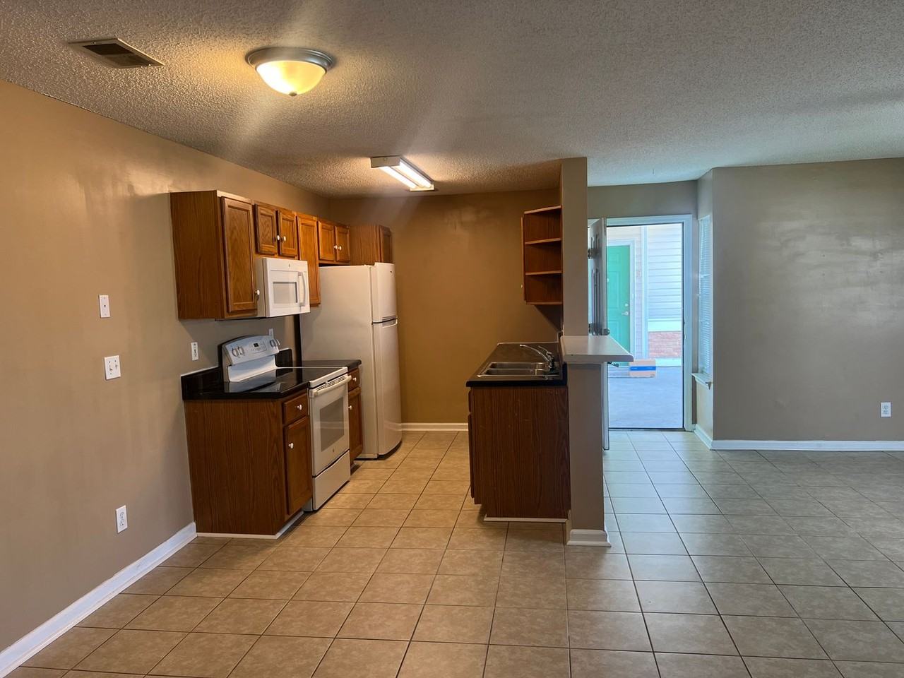3806 Maypop Cir - Photo 6 of 26