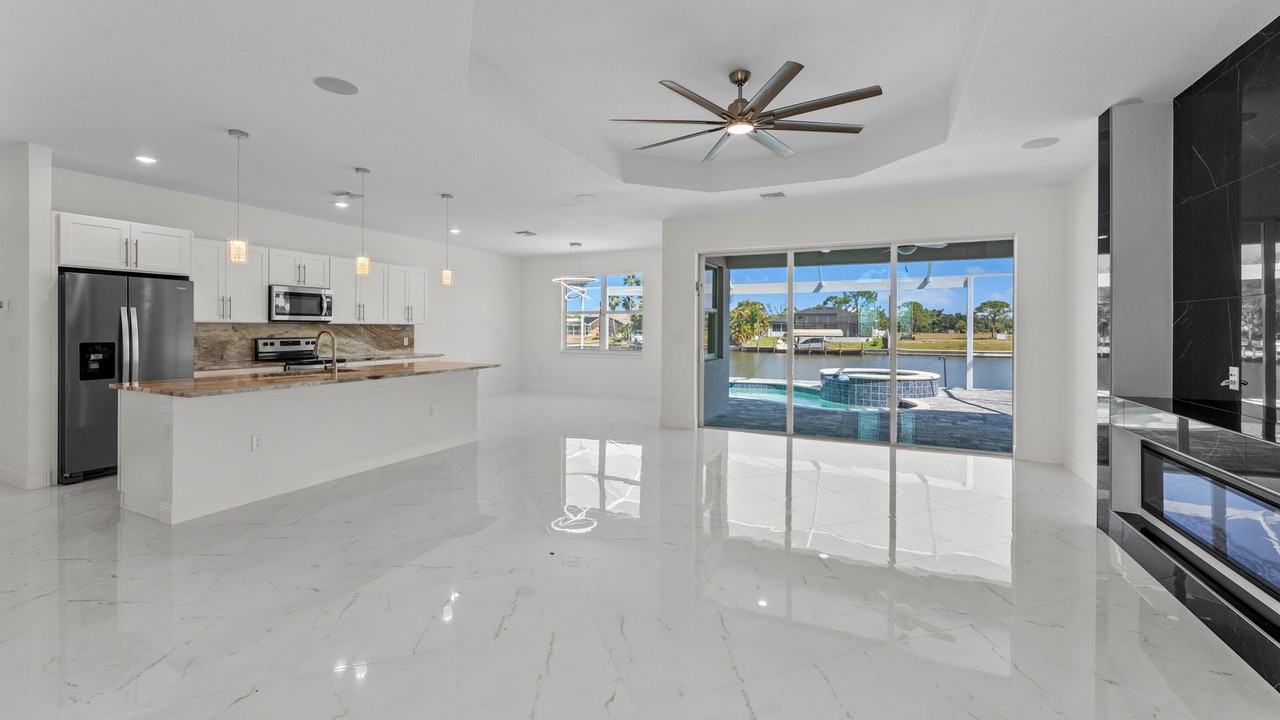 3225 Nw 21st Ter - Photo 3 of 25