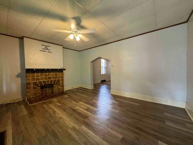 420 Arabella St - Photo 2 of 9