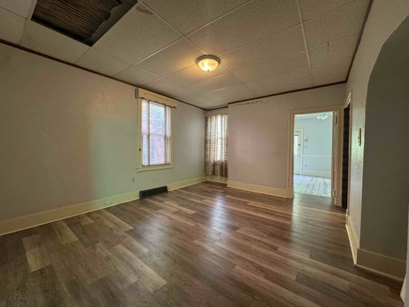 420 Arabella St - Photo 3 of 9