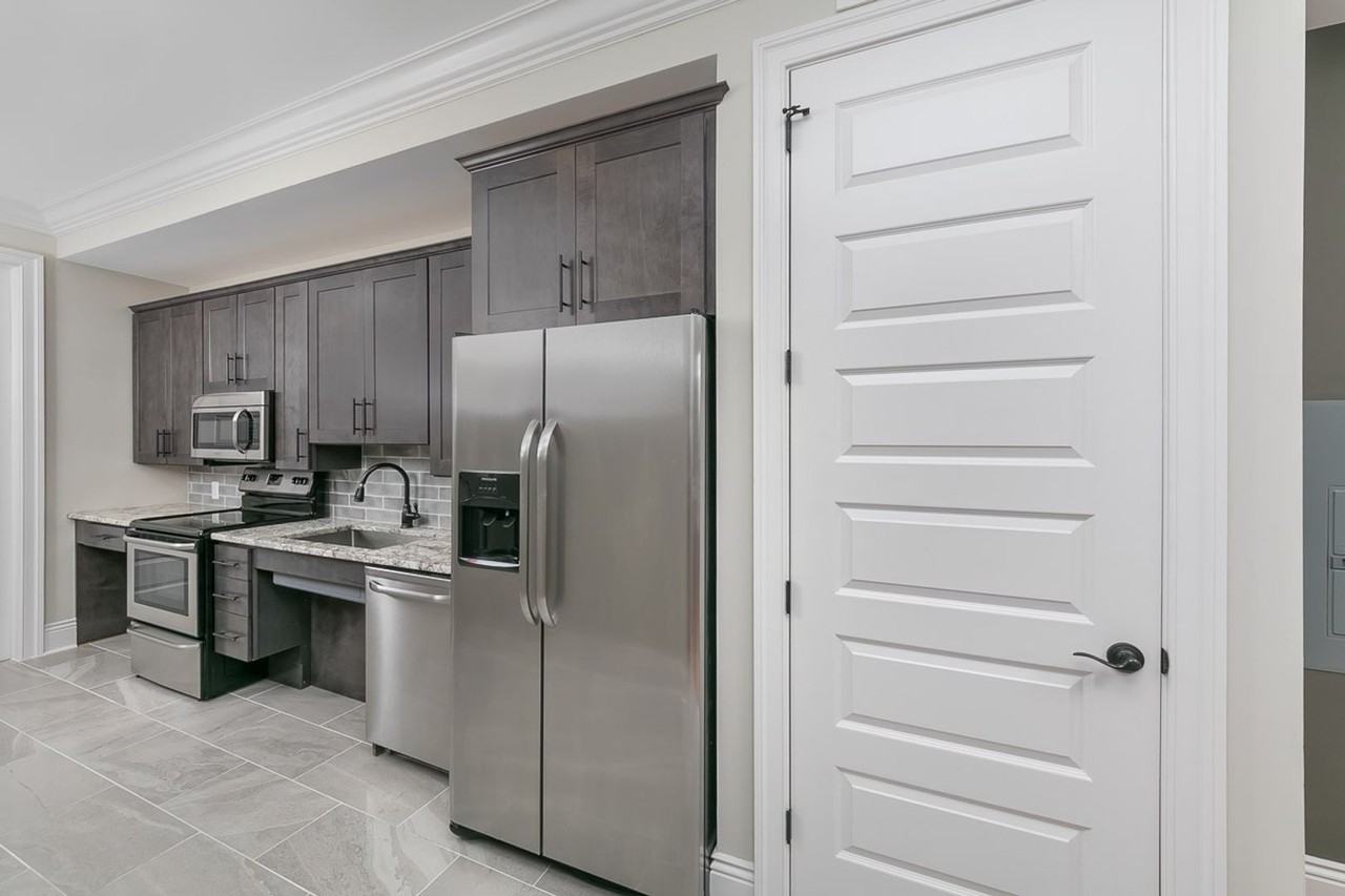 814 Cathedral Street - 9175 - Photo 7 of 28