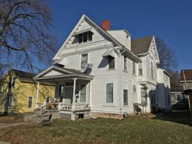 322 East Walnut - Photo 1 of 1