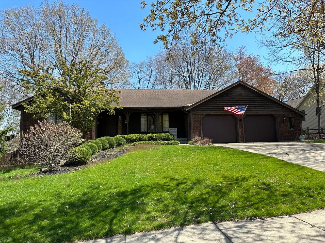 1470 Rothbury Dr Ne - Photo 2 of 26