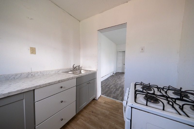 809 Vermont Way - Photo 2 of 11