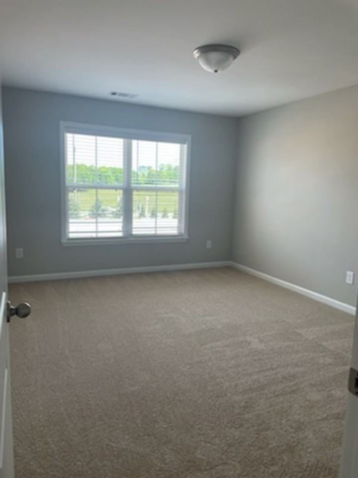 330 Stirrup Ct - Photo 6 of 24