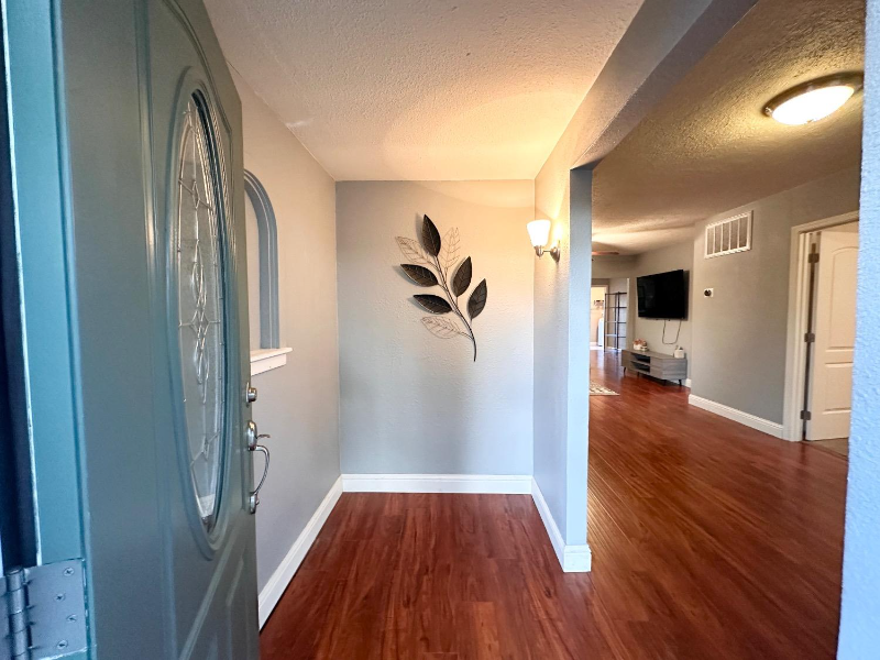 205 B St #1 - Photo 2 of 20