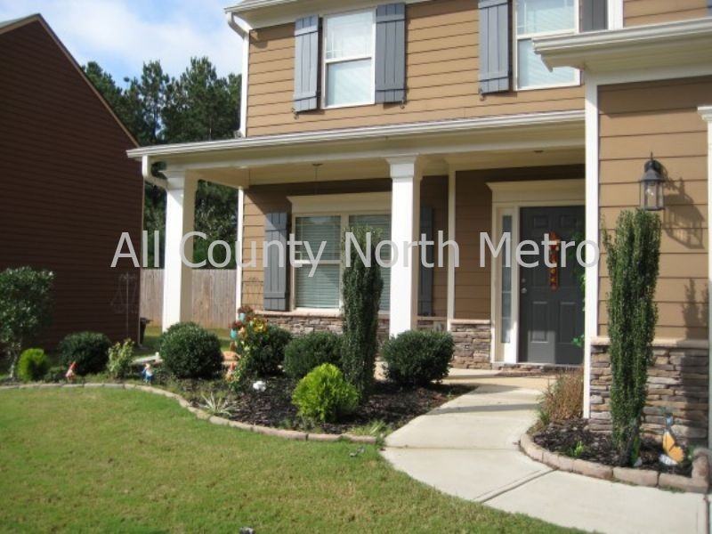 230 Manous Way - Photo 2 of 18