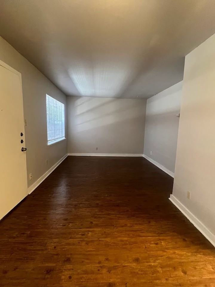 Palisades - Photo 2 of 17