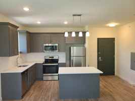 featured image of 0-02 Fair Lawn Ave