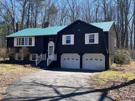 33 Meadowbrook Dr - Photo 1 of 1