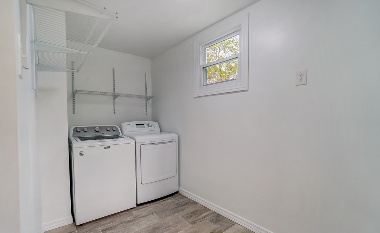 529 N Madriver St - Photo 2 of 15