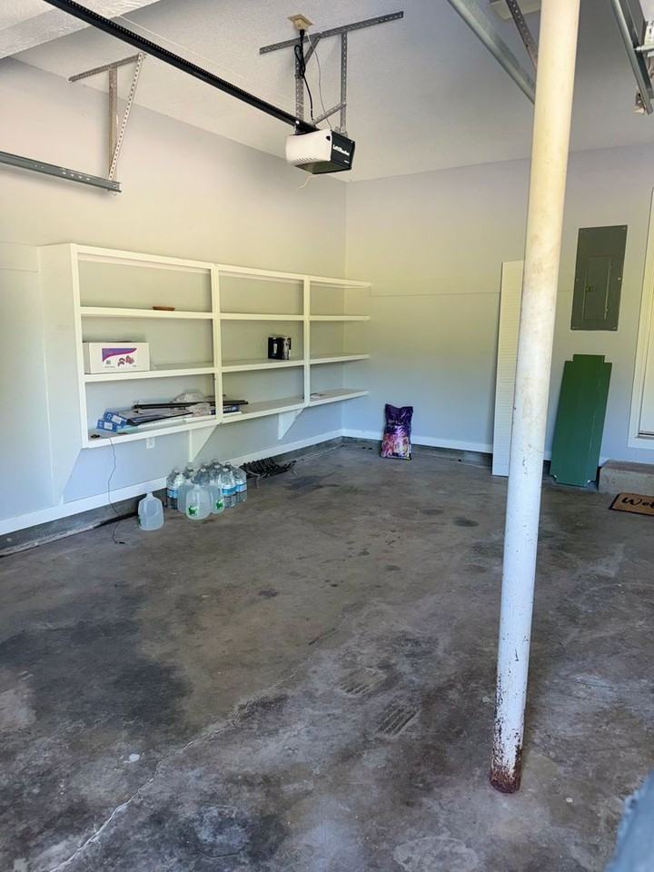 219 Driftwood Dr Unit D - Photo 3 of 31