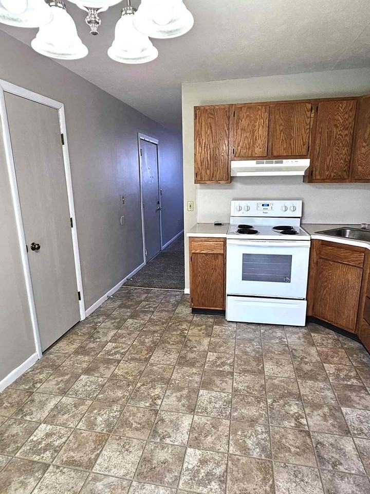 Anchor Estates - Photo 5 of 21