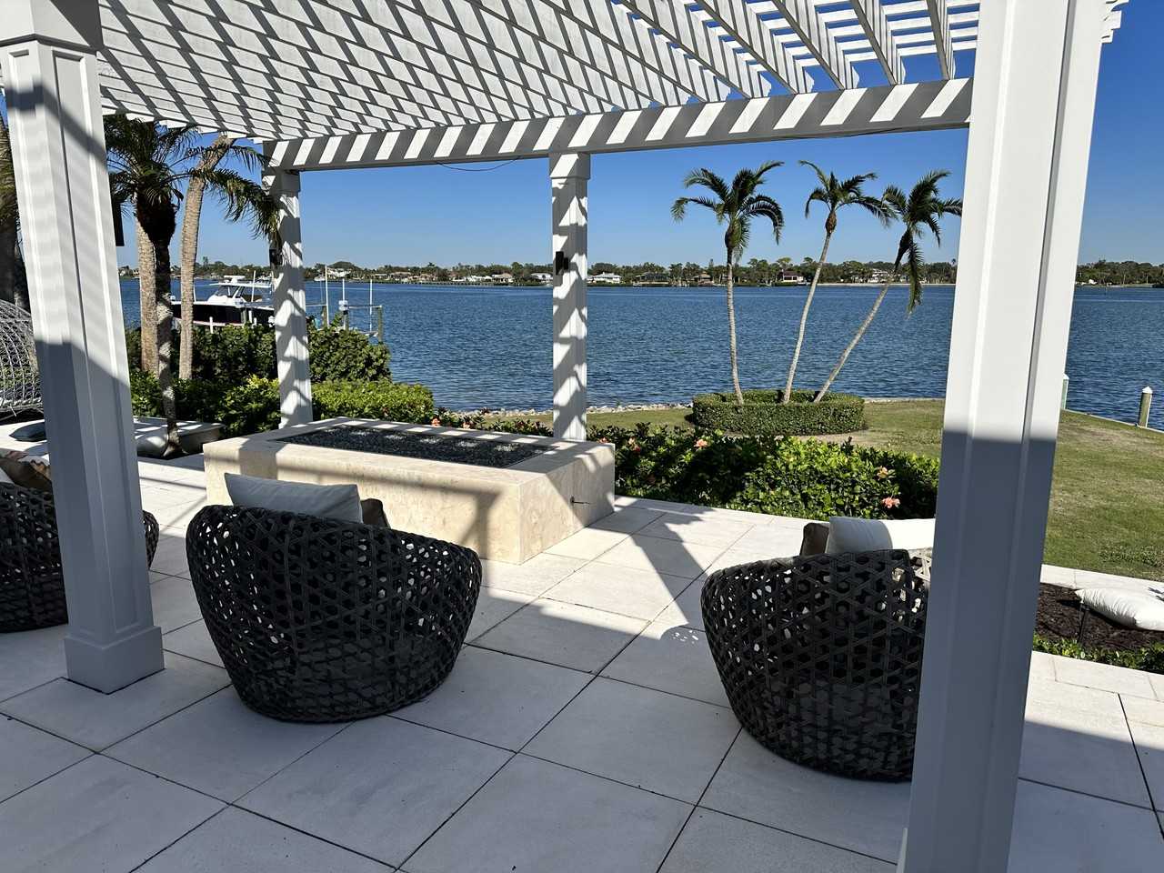 1906 Casey Key Rd #NA - Photo 7 of 25