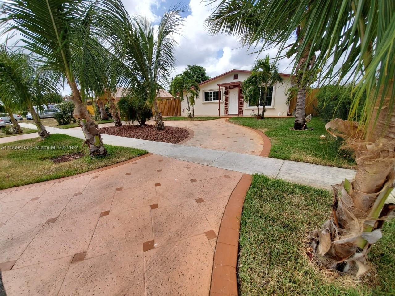 6863 Sw 21st St #NA - Photo 2 of 20