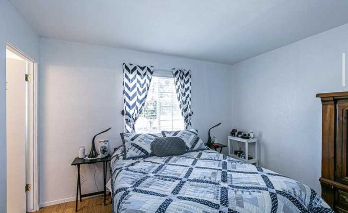 126 Standard Bedroom-126 Mizar Place - Photo 3 of 10