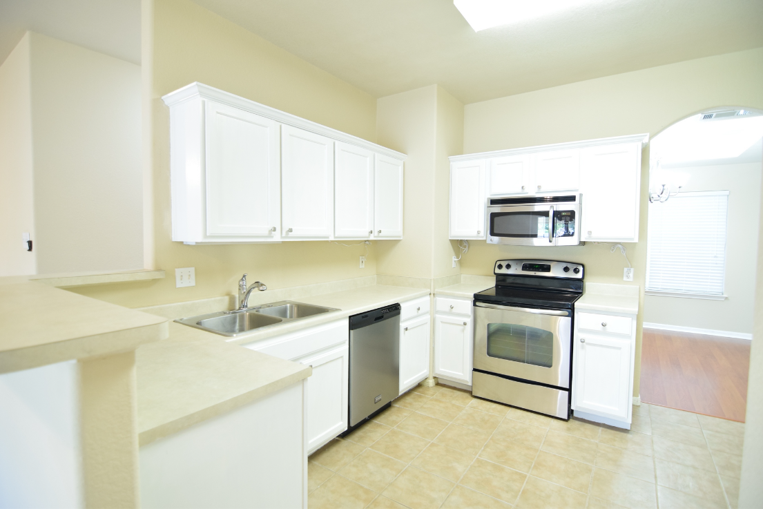 1202 Frio St #NA - Photo 5 of 23