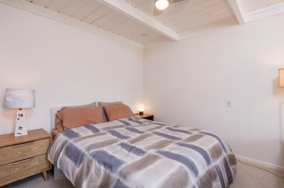 1040 Atelier Condo Dr #NA - Photo 3 of 11