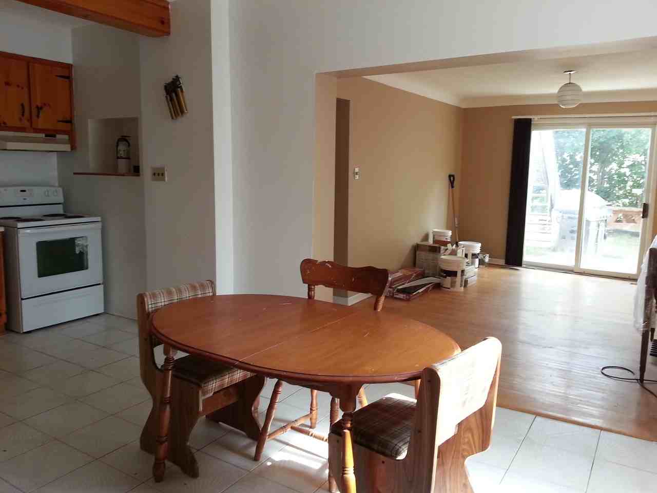 Geoffrey - Photo 3 of 5