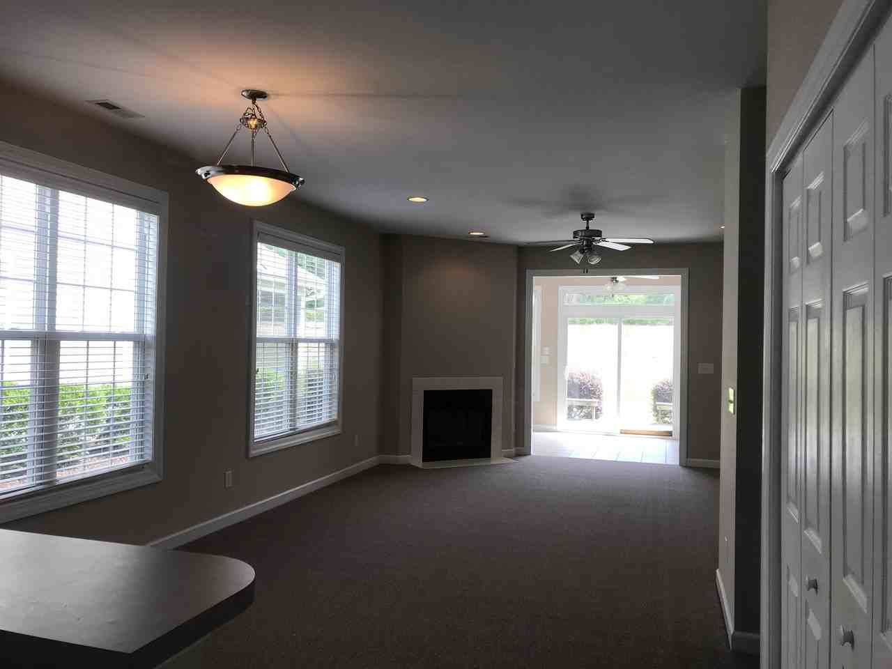539A Village Green Dr #34 - Photo 4 of 10