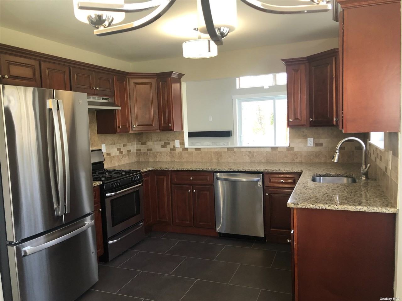 122 Owls Nest Ct - Photo 3 of 22