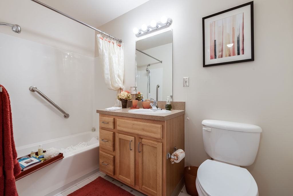 Elmhaven Manor 55+ - Photo 6 of 20