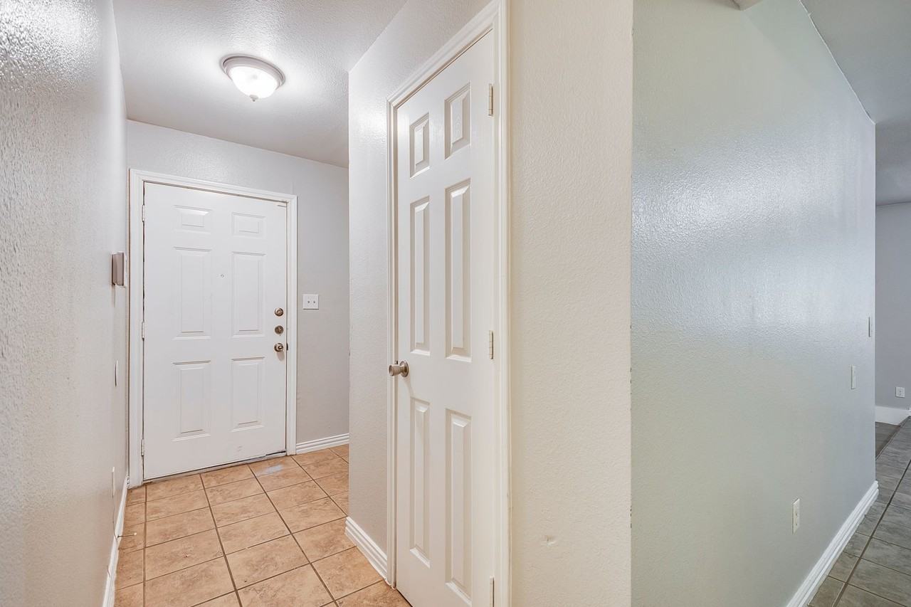 Trail Lake - Photo 2 of 15