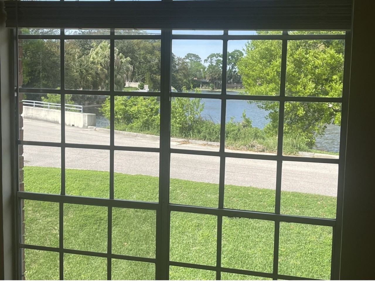 cmw1210 - Photo 4 of 4