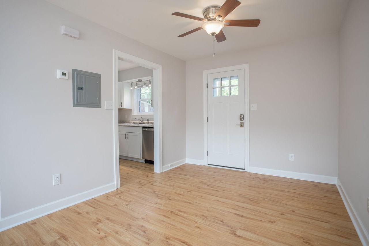 Elon Place - Photo 2 of 39