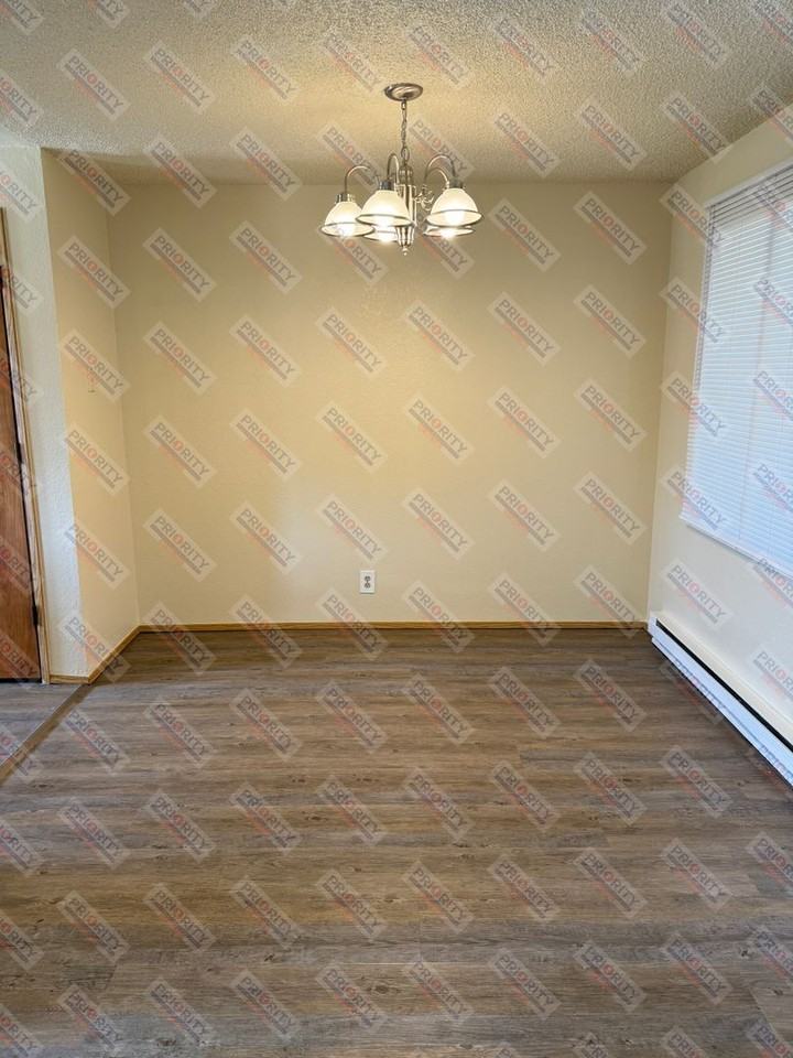 120 Westhills Loop - Photo 3 of 12