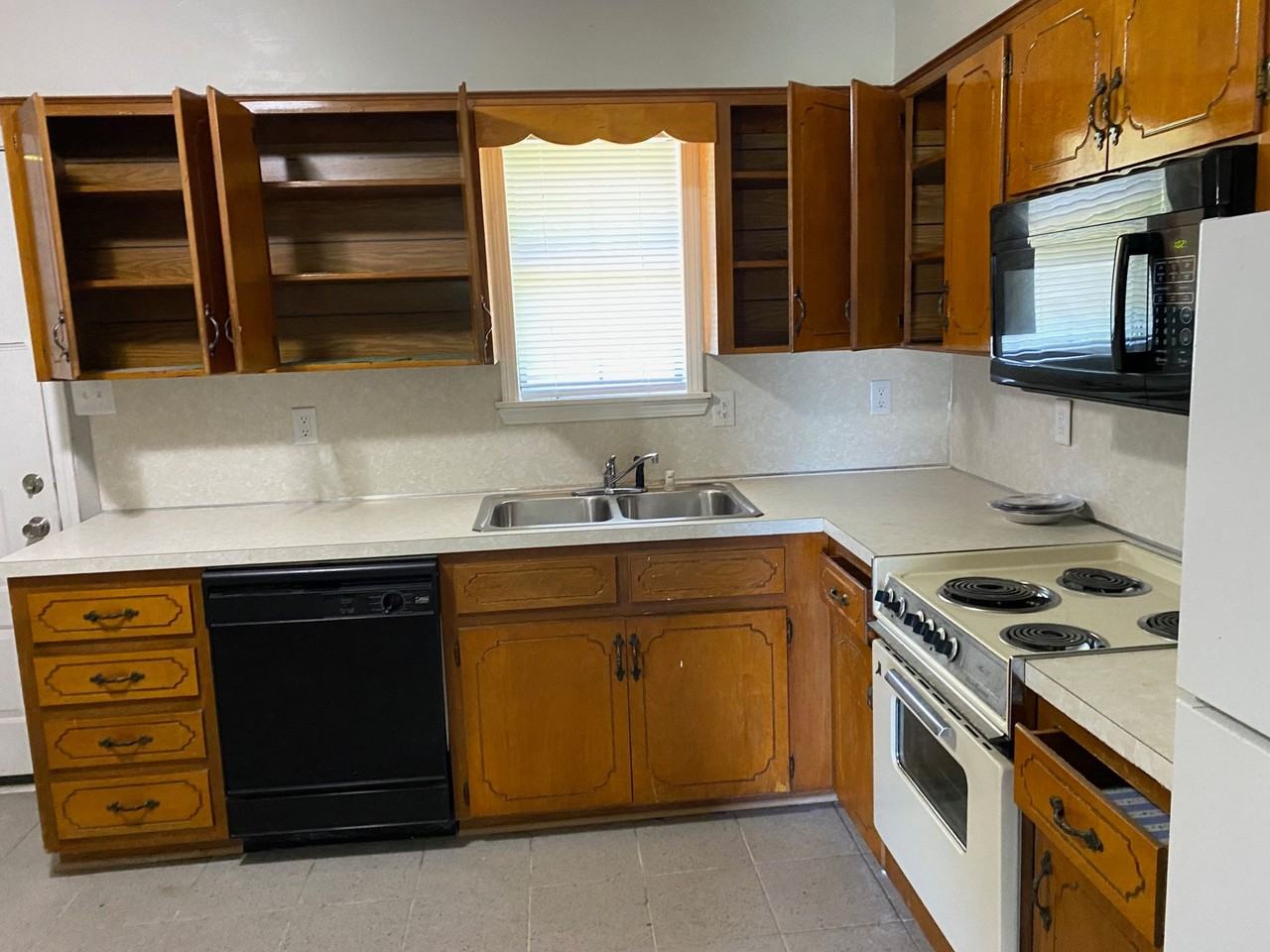 Bruce Street - Photo 3 of 5