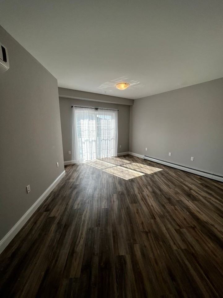 SCVC - 60 Severance Green - Photo 2 of 50
