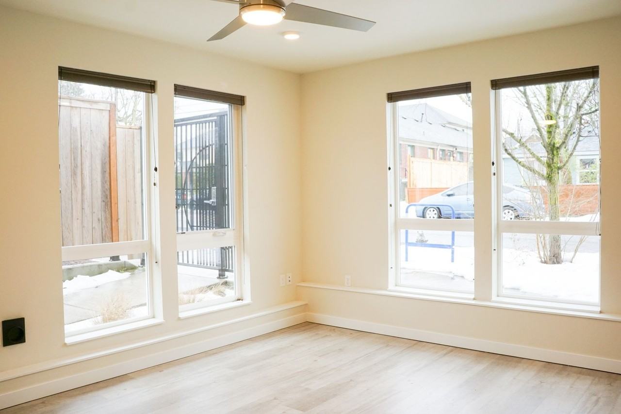 5080 Ne 33rd Ave #4 - Photo 4 of 12