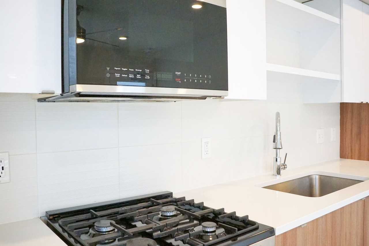 5080 Ne 33rd Ave #4 - Photo 6 of 12