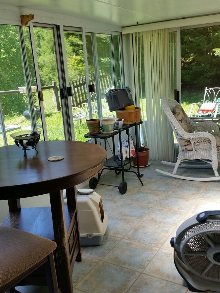 43 Discovery Pl - Photo 3 of 6